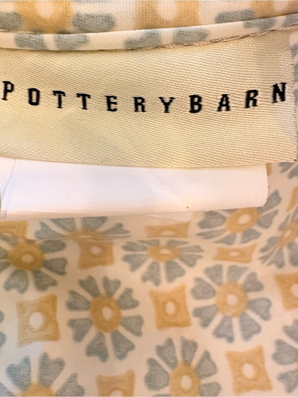 Pottery Barn Floral Tile Pattern Plastic Coated Cosmetic Case Cream Light Blue - Picture 3 of 12
